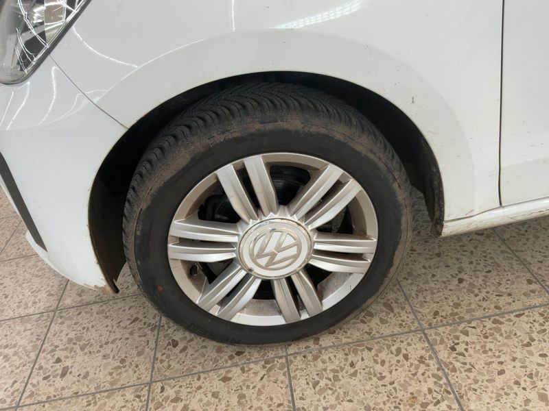 Volkswagen up! 1.0 High up! BlueMotion Tech 2017 – снимка 3
