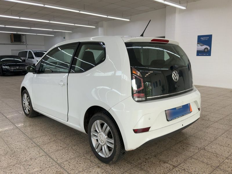 Volkswagen up! 1.0 High up! BlueMotion Tech 2017 – снимка 6