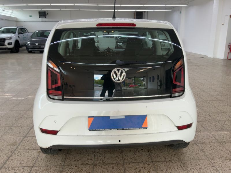 Volkswagen up! 1.0 High up! BlueMotion Tech 2017 – снимка 7