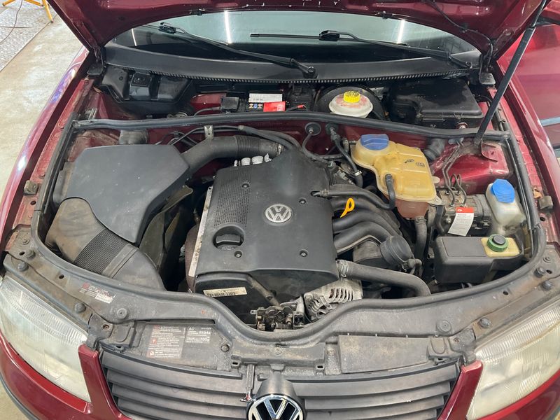 Volkswagen Passat 1.6 1998 – снимка 6