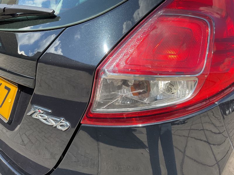 Ford Fiesta 1.5 TDCi Trend 2015 – снимка 29