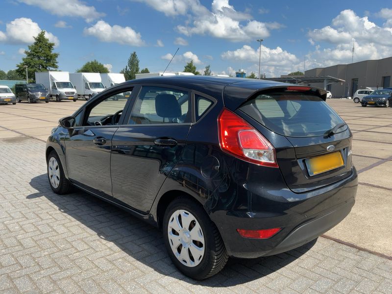 Ford Fiesta 1.5 TDCi Trend 2015 – снимка 6