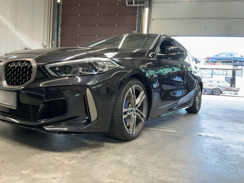 BMW 1er M135i xDrive 2022 – снимка 2