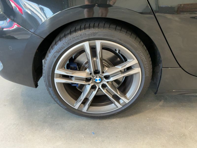 BMW 1er M135i xDrive 2022 – снимка 9