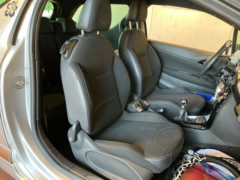 Citroen DS3 1.6 HDi SoChic 2014 – снимка 16