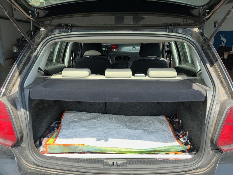 Volkswagen Polo 1.6 TDI Sportline 2011 – снимка 15