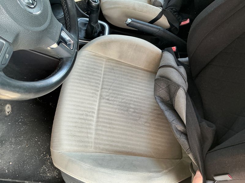 Volkswagen Polo 1.6 TDI Sportline 2011 – снимка 31