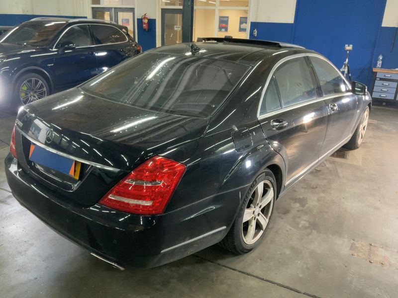 Mercedes-Benz S-Klasse S 500 CGI L BlueEfficiency 2012 – снимка 8