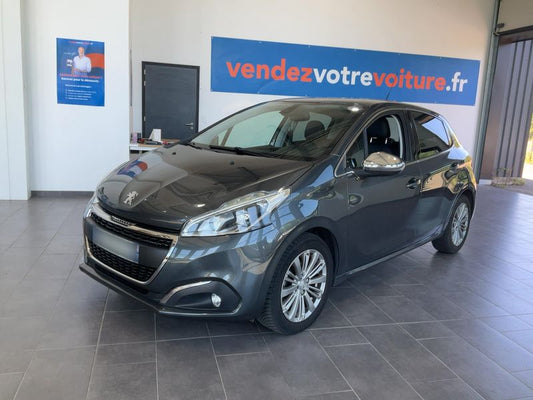 Peugeot 208 1.2 PureTech Allure 2015 – снимка 1