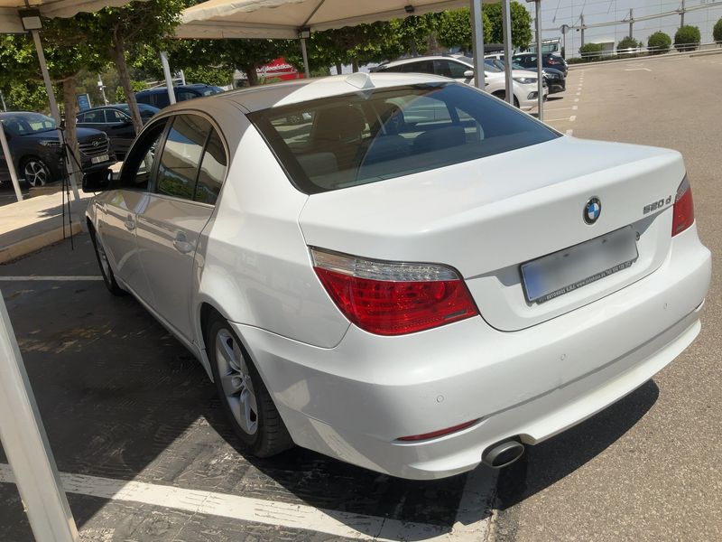 BMW 5er 520d 2009 – снимка 3