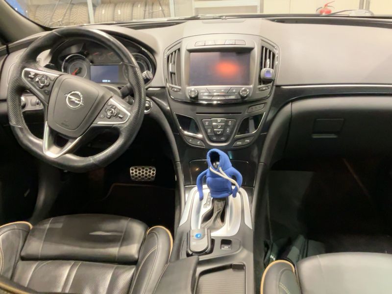 Opel Insignia Sports Tourer 2.0 CDTI Innovation 2015 – снимка 17