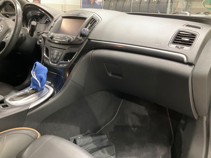 Opel Insignia Sports Tourer 2.0 CDTI Innovation 2015 – снимка 23