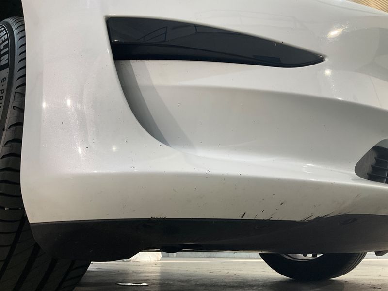 Tesla Model 3 Standard Range 2023 – снимка на щета