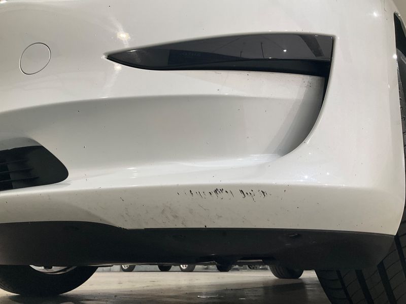 Tesla Model 3 Standard Range 2023 – снимка на щета