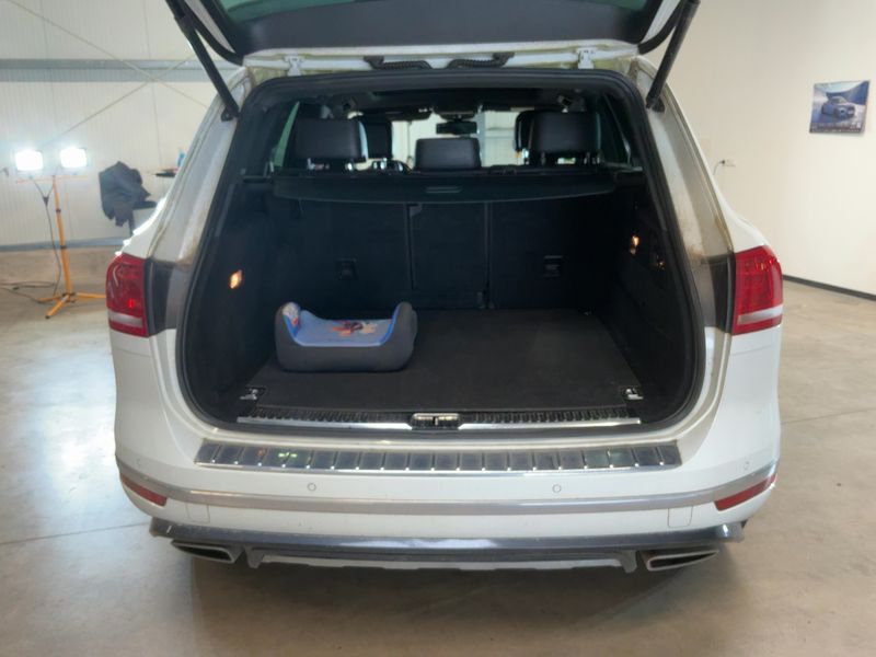 Volkswagen Touareg 3.0 V6 TDI Terrain Tech BlueMotion Tech 2015 – снимка 16