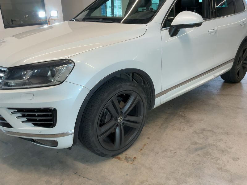 Volkswagen Touareg 3.0 V6 TDI Terrain Tech BlueMotion Tech 2015 – снимка 2