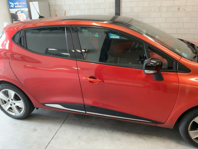 Renault Clio 1.5 dCi Energy Luxe 2013 – снимка 10