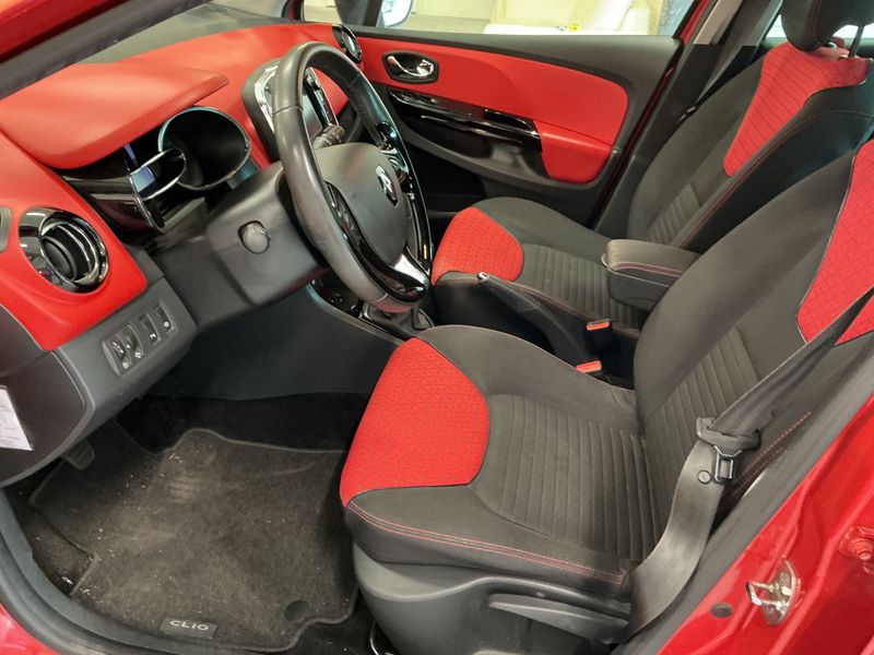 Renault Clio 1.5 dCi Energy Luxe 2013 – снимка 16