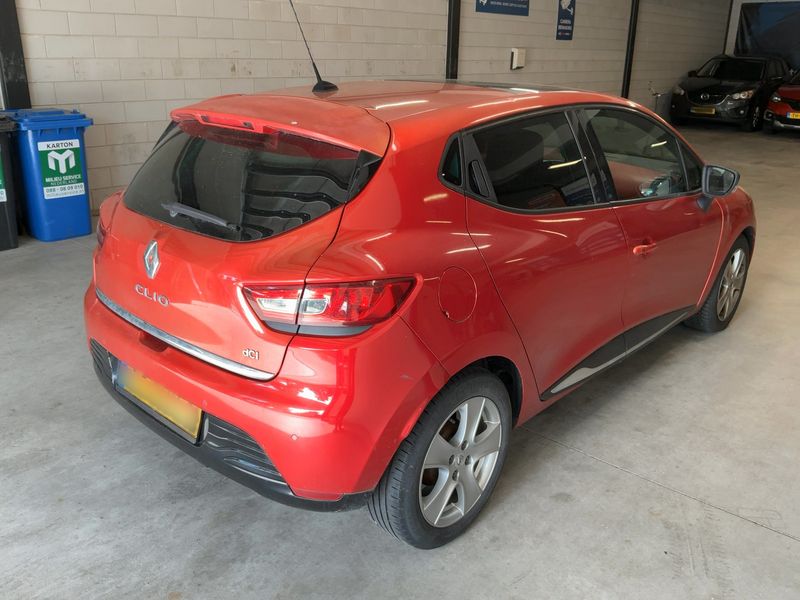 Renault Clio 1.5 dCi Energy Luxe 2013 – снимка 8