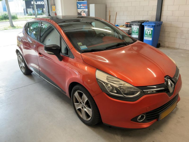 Renault Clio 1.5 dCi Energy Luxe 2013 – снимка 12