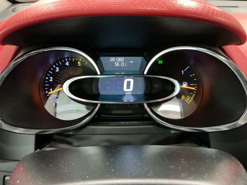 Renault Clio 1.5 dCi Energy Luxe 2013 – снимка 18