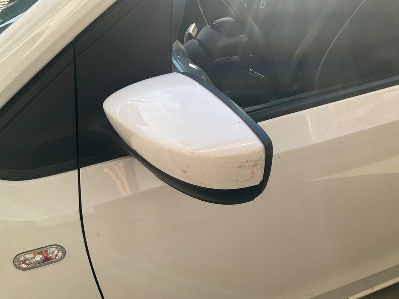 Volkswagen up! 1.0 High up! 2015 – снимка 23