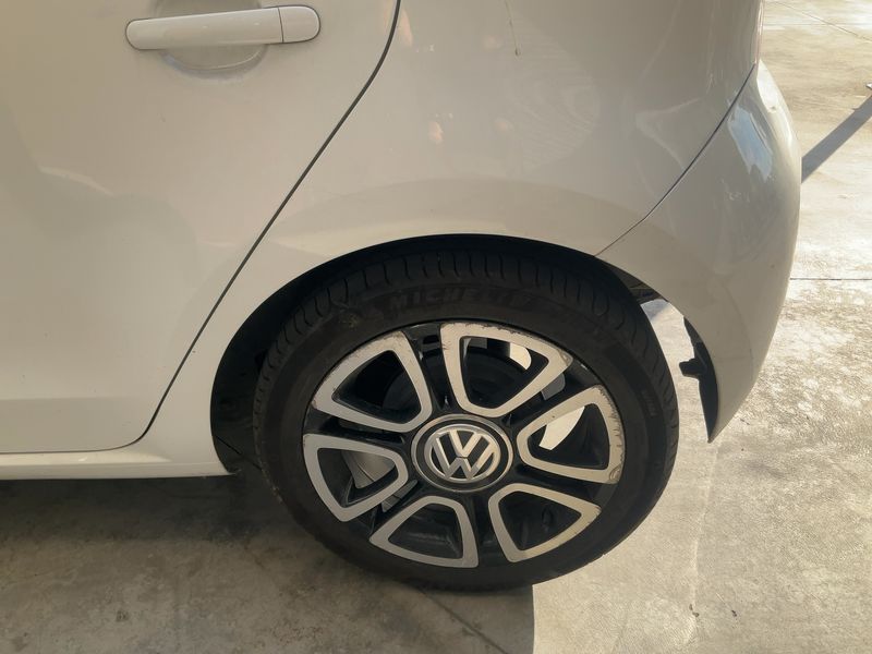 Volkswagen up! 1.0 High up! 2015 – снимка 5