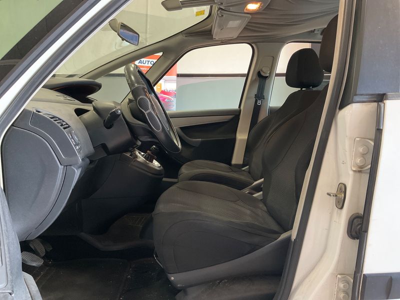 Citroen C4 Grand Picasso 1.6 HDi Business 2011 – снимка 15