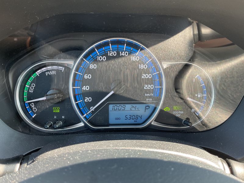 Toyota Yaris 1.5 Hybrid Collection 2015 – снимка 18