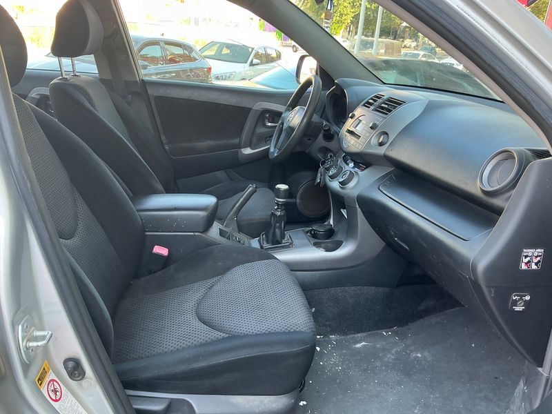 Toyota RAV 4 2.2 Turbodiesel 2006 – снимка 3