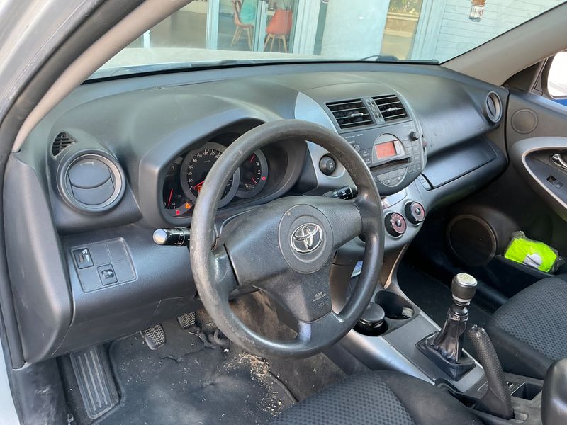 Toyota RAV 4 2.2 Turbodiesel 2006 – снимка на щета