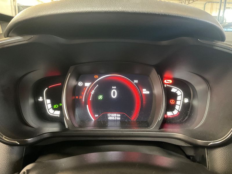 Renault Kadjar 1.5 dCi Energy Intens 2016 – снимка 18