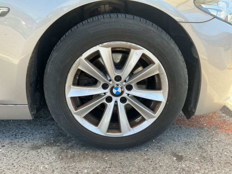 BMW 5er 518d 2014 – снимка 11