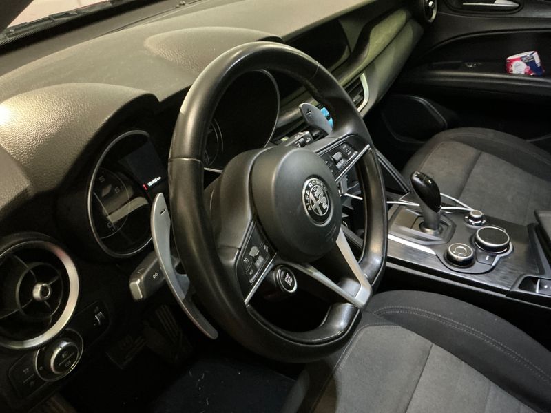 Alfa Romeo Stelvio 2.2 JTDM Business Q4 2018 – снимка 21