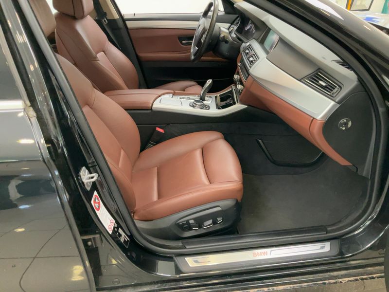 BMW 5er 530d 2014 – снимка 11