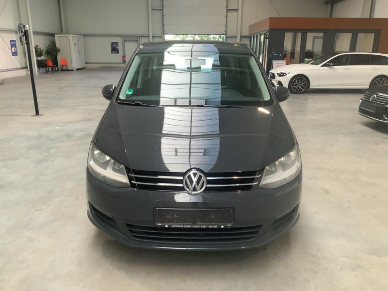 Volkswagen Sharan 2.0 TDI Trendline BlueMotion Tech 2013 – снимка 14