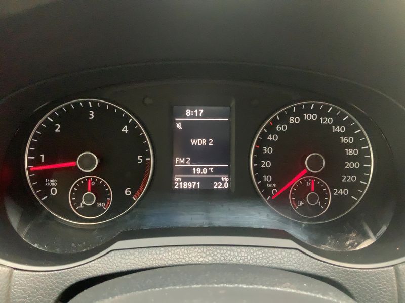 Volkswagen Sharan 2.0 TDI Trendline BlueMotion Tech 2013 – снимка 19
