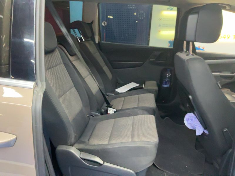 Volkswagen Sharan 2.0 TDI Advance BlueMotion Tech 2015 – снимка 19