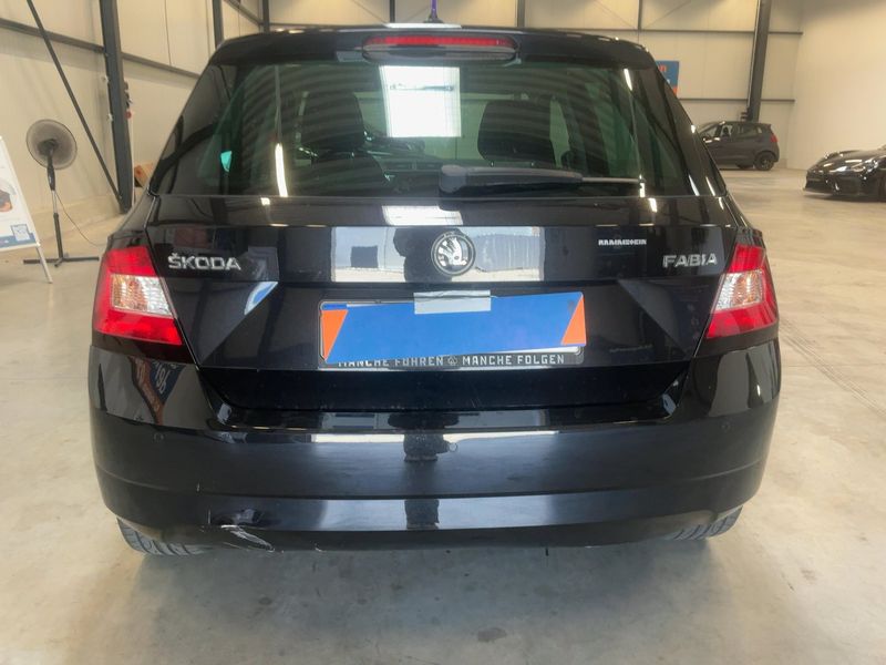 Skoda Fabia 1.0 TSI Ambition 2017 – снимка 7