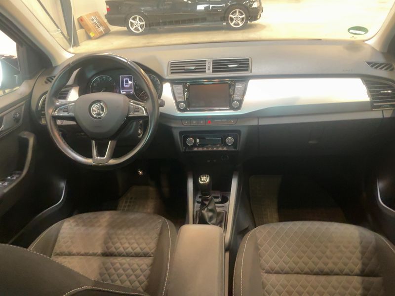 Skoda Fabia 1.0 TSI Ambition 2017 – снимка 18