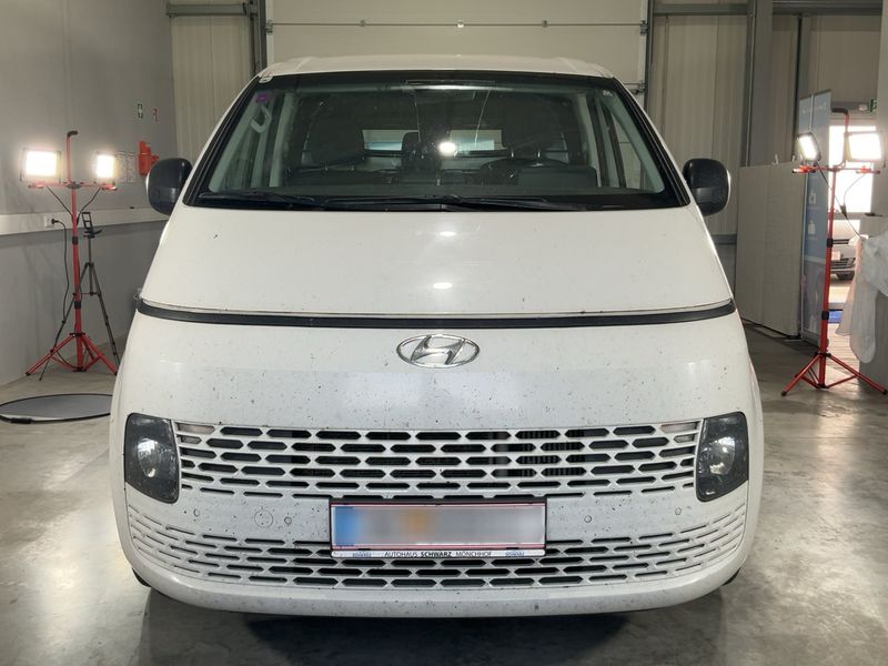 Hyundai Staria 2.2 CRDi 2WD 2022 – снимка 14