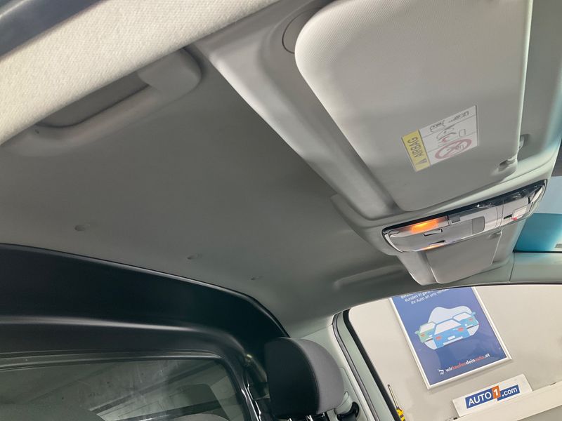 Hyundai Staria 2.2 CRDi 2WD 2022 – снимка 34