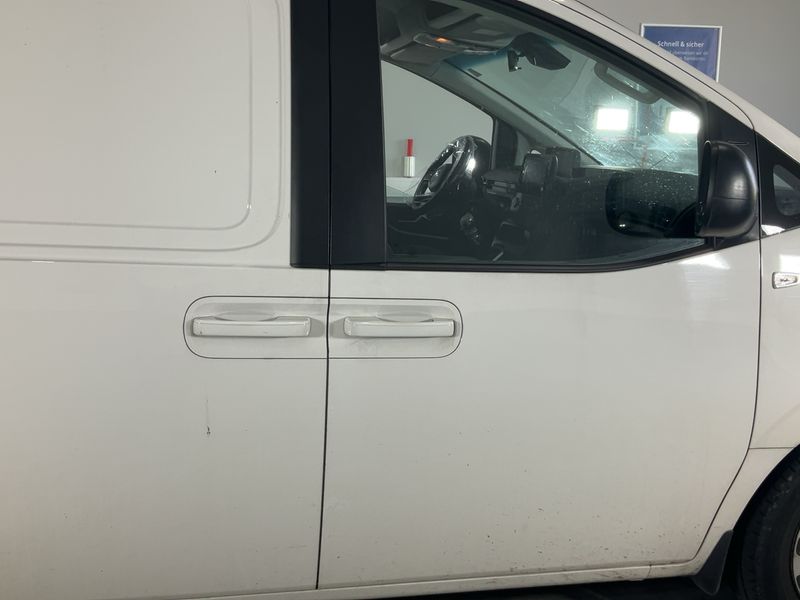 Hyundai Staria 2.2 CRDi 2WD 2022 – снимка 10