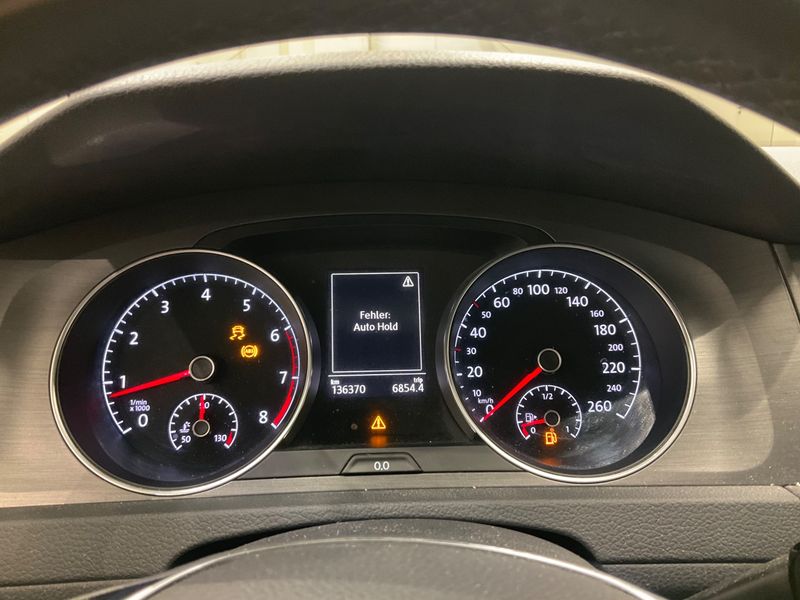 Volkswagen Golf VII 1.4 TSI Comfortline BlueMotion Tech 2013 – снимка 31