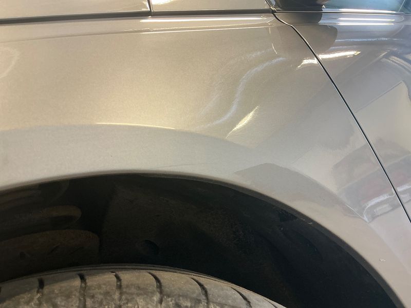 Peugeot 308 1.6 Blue-HDi Allure 2017 – снимка 35