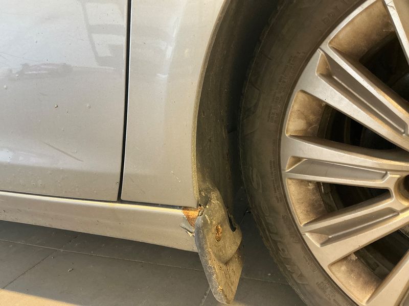 Peugeot 308 1.6 Blue-HDi Allure 2017 – снимка 21