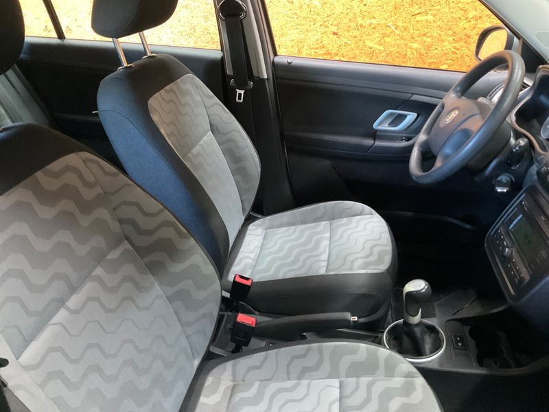 Skoda Fabia 1.4 Ambiente 2009 – снимка 3
