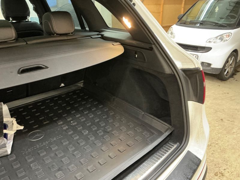 Mercedes-Benz GLC-Klasse GLC 300 4Matic AMG Line 2018 – снимка 25