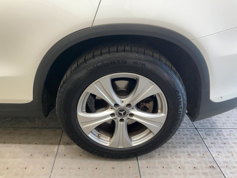 Mercedes-Benz GLC-Klasse GLC 300 4Matic AMG Line 2018 – снимка 5