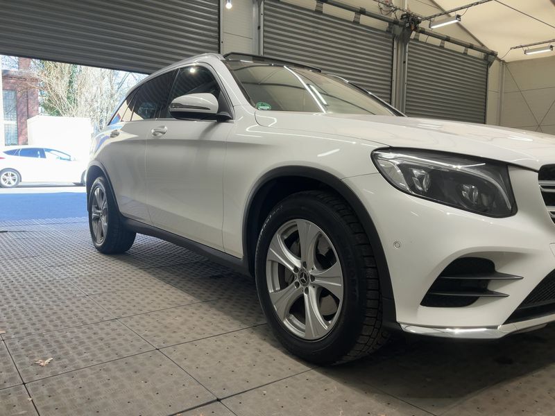 Mercedes-Benz GLC-Klasse GLC 300 4Matic AMG Line 2018 – снимка 12